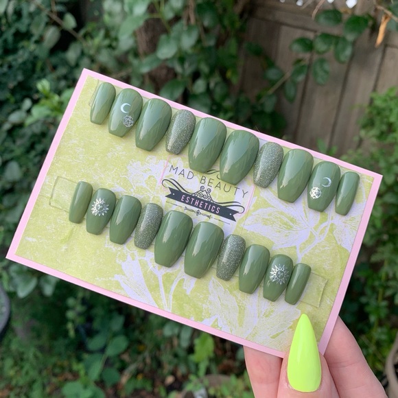 GREEN MAGIC✨🌞💚 - Picture 2 of 2